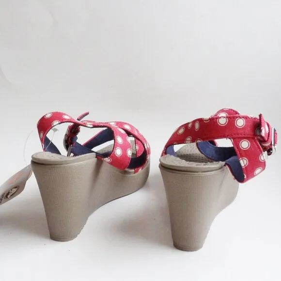 Crocs LEIGH Graphic Wedge Sandal Ankle Strap Sz 7 NWT Red &amp; White Polka Dot