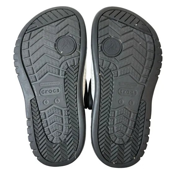 CROCS - UNISEX FRONT COURT CLOG SHOES Black &amp; White Women’s Size 8