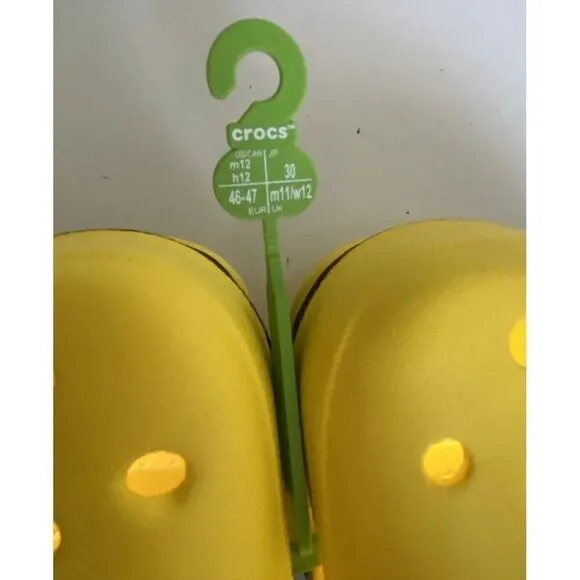 Crocs X PAC-MAN ALL-TERRAIN CLOG SHOES 209322-7C1 Only 2 Jibbitz Men's Sz 12 NEW
