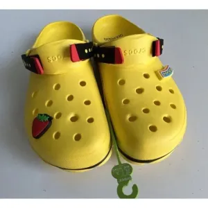 Crocs X PAC-MAN ALL-TERRAIN CLOG SHOES 209322-7C1 Only 2 Jibbitz Men's Sz 12 NEW