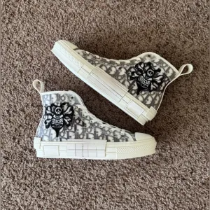 D Shoes For Women | Size: 8.5