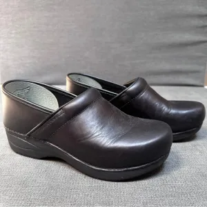 Dansko 2.0 Black Professional Mules for Service Industries