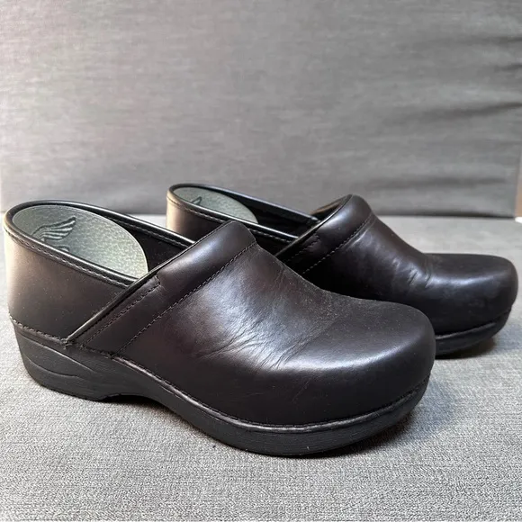 Dansko 2.0 Black Professional Mules for Service Industries