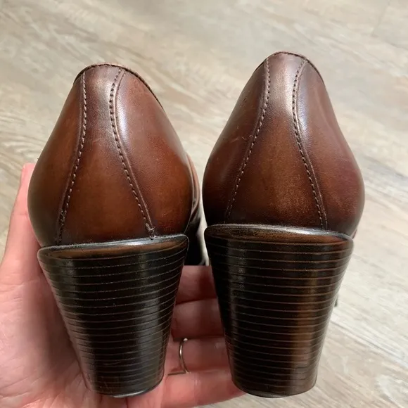 Dansko Brooke Brown Leather Nurse Doctor Clog Shoe