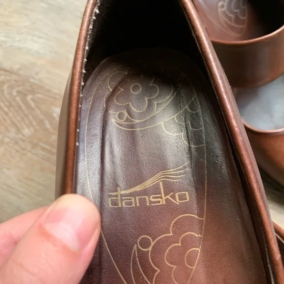 Dansko Brooke Brown Leather Nurse Doctor Clog Shoe