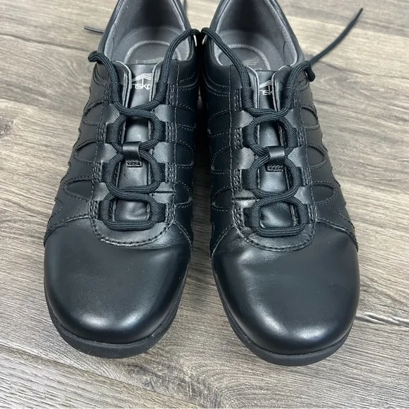 Dansko Neena Leather Shoes, Black 39 - Women's, Slip Resistant, EUC, Work Shoe