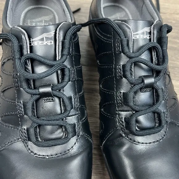 Dansko Neena Leather Shoes, Black 39 - Women's, Slip Resistant, EUC, Work Shoe