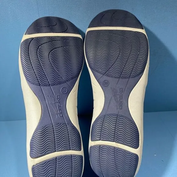 Dansko Women's Halle Navy Suede Slip On Shoes Size 39-8,5-9US Lightweight