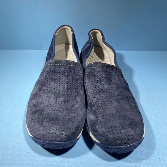 Dansko Women's Halle Navy Suede Slip On Shoes Size 39-8,5-9US Lightweight