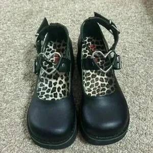 Demonia black heel shoes