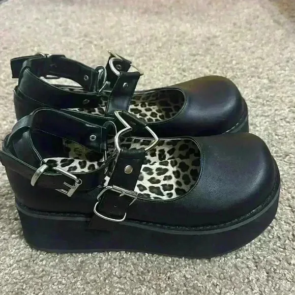 Demonia black heel shoes
