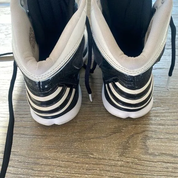 Derrick Rose BasketBAll Shoes