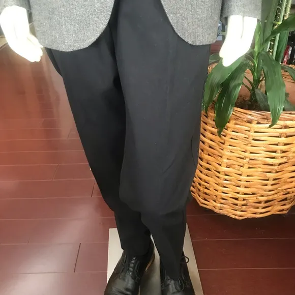 Designer sports jacket by Cedar Wood State / Tailored fit.