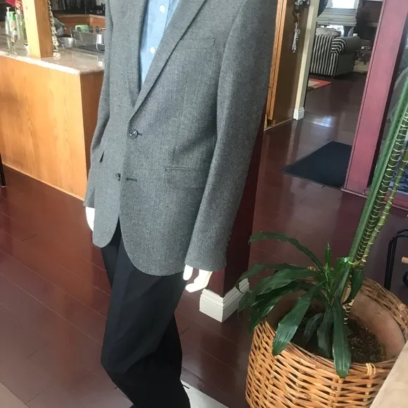 Designer sports jacket by Cedar Wood State / Tailored fit.