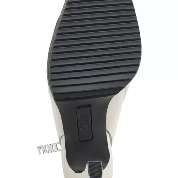 DKNY Malia Shooties Women's Size 9 Ivory Leather Neutral Classic Designer Preppy