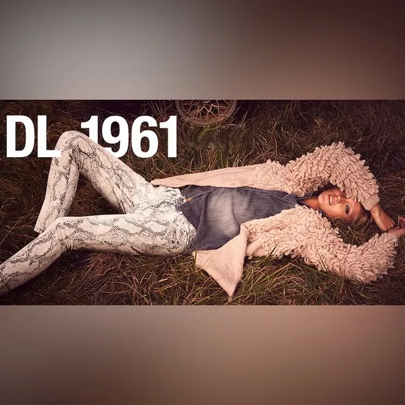 DL 1961 Emma Legging Jagger Snake Print Skinny Jeans Size 24