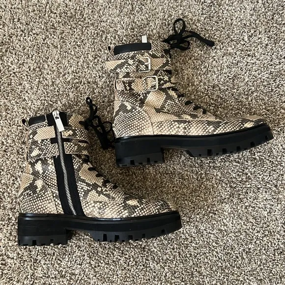 Dolce Vita Paline Snake Black and Gray Print Combat Boots Size 8.5