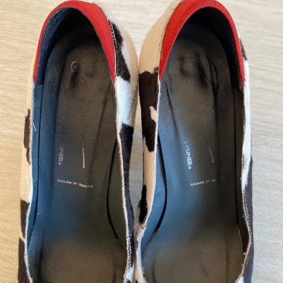 DONALD J PLINER SIGNATURE Casey Black &amp; White Calf Hair Pony Pumps Sz 8-1/2 M