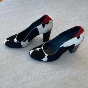 DONALD J PLINER SIGNATURE Casey Black &amp; White Calf Hair Pony Pumps Sz 8-1/2 M