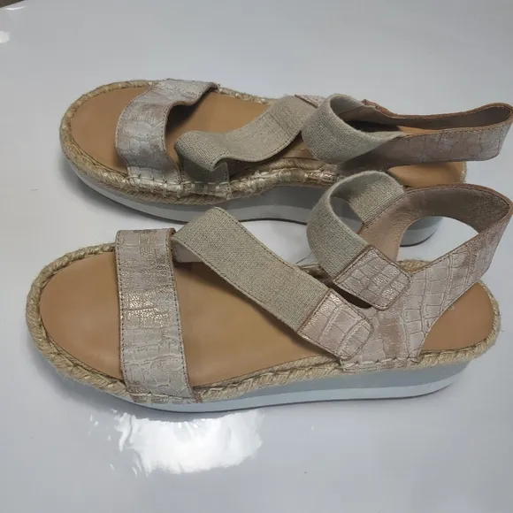 Donald Pliner Espardrilles Size 10M