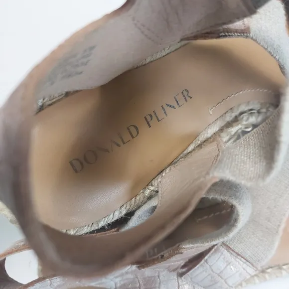 Donald Pliner Espardrilles Size 10M