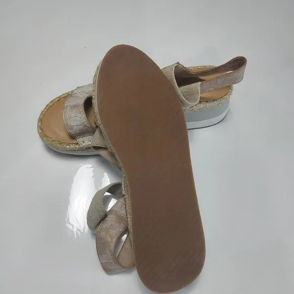 Donald Pliner Espardrilles Size 10M