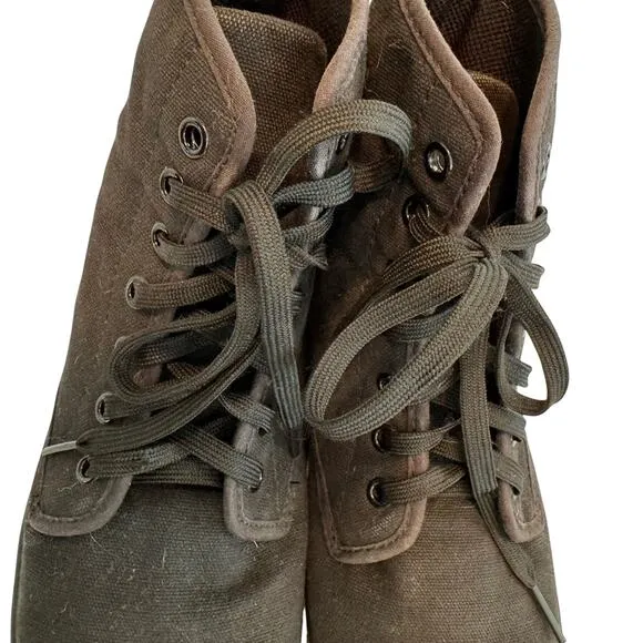 Dr. Marten Shoreditch Canvas Hightop shoes