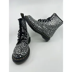 Dr. Martens 1460 Loud Leopard Gun Metal 27652 Women's Size 7 EU 38 Gray