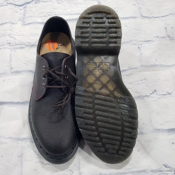 Dr. Martens 1461 Men’s Size 7 Oxfords Pebble Leather Shoes Black 30960