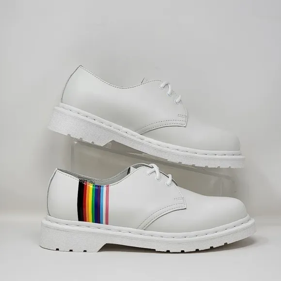 Dr Martens 27522 White Smooth Leather Pride Oxford Shoes Men Sz 6/Wnms Sz 7 New