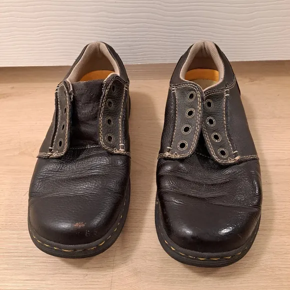 Dr. Martens Brown Pebbled Leather Lace Up Low Top Y2K Rockland Shoes Size 10M