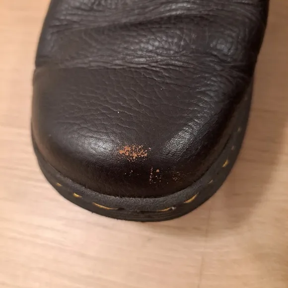Dr. Martens Brown Pebbled Leather Lace Up Low Top Y2K Rockland Shoes Size 10M