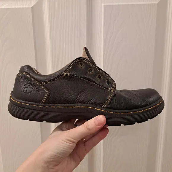 Dr. Martens Brown Pebbled Leather Lace Up Low Top Y2K Rockland Shoes Size 10M