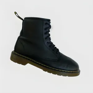 DR. MARTENS DELANEY 1460 black leather 8 eyelet lace up ankle boots