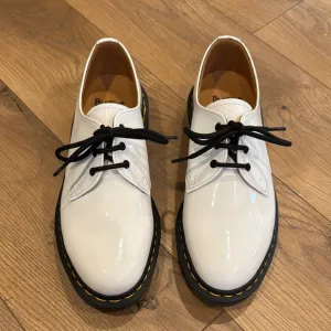 Dr. Martens Women’s 1461 Patent Leather Oxford Shoes White The Original Size 8