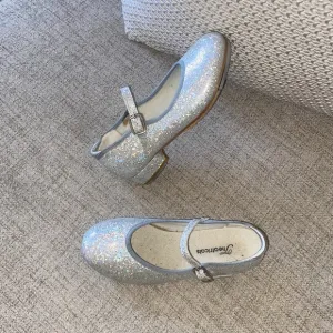 Dreamy silver sparkle girls performance tap dance shoes