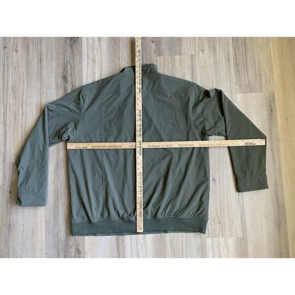 Duluth Trading Men’s Negotiator Rain Jacket (Size XL, Olive/Khaki) EUC