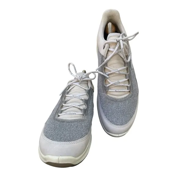 ECCO BIOM Fjuel Women's Sneakers – White/Gray – Size 9 (EU 40, UK 7)