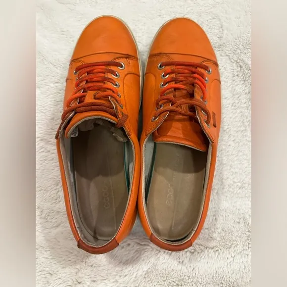 Ecco Soft 7 Ladies Leather Shoes Size 9