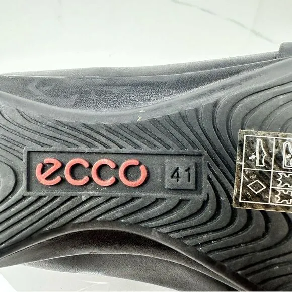 Ecco Mary Janes- Size 10