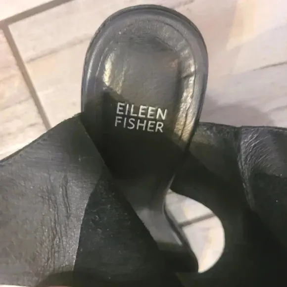 EILEEN FISHER Arts ankle cuff black leather stacked heel sandals shoes Wmn's 8.5