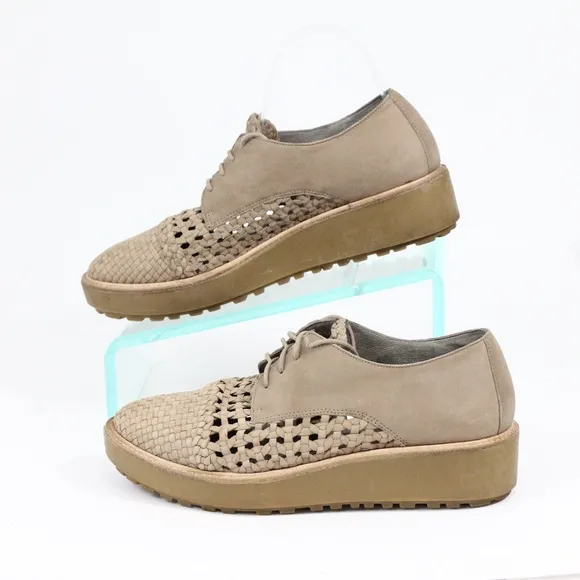 Eileen Fisher Oath Oxford Cap Toe Shoes sz 9 Women Wedge Leather