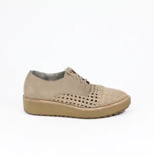 Eileen Fisher Oath Oxford Cap Toe Shoes sz 9 Women Wedge Leather