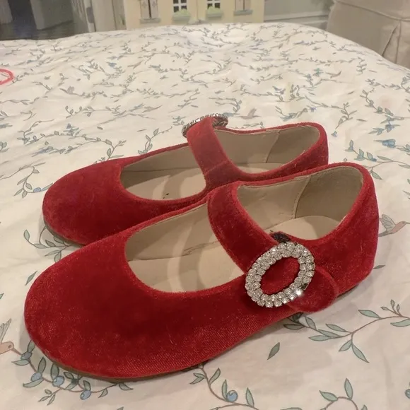 Elegant Red Velvet Kids Shoes with Rhinestone Buckle