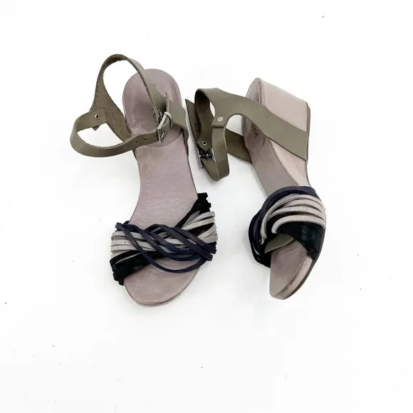 Ethem Tiurai Neutral &amp; Navy Shimmer Wedge Sandals, Size 36
