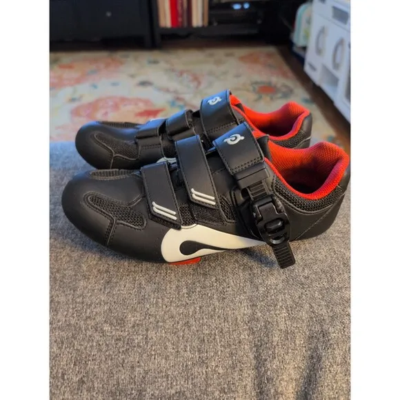EUC Peloton cycling bike shoes with look delta cleats EU 38 US women's 7