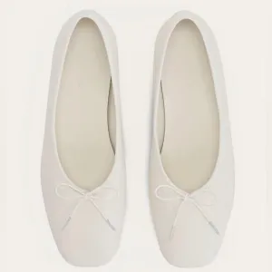 EVERLANE The Italian Leather Day Ballet Flat in White Slip On Bow Toe Size 9 NEW