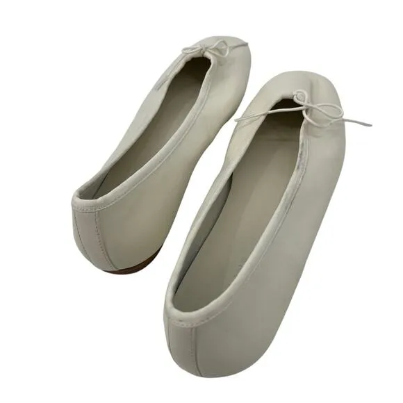 EVERLANE The Italian Leather Day Ballet Flat in White Slip On Bow Toe Size 9 NEW