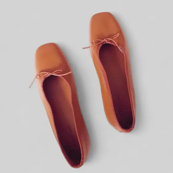 Everlane The Italian Leather Day Ballet Flat Womens 8.5 Toasted Almond Brown NEW