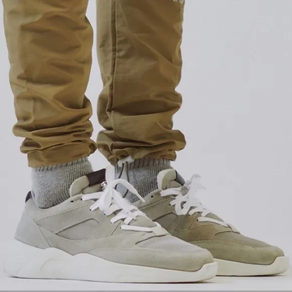 Fear Of God –FOG Essentials Distance Runner Shoes